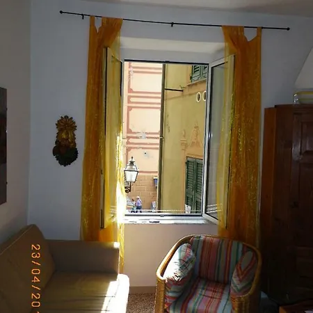 Casa In Centro Al Primo Piano A 5 Passi Da Tutto